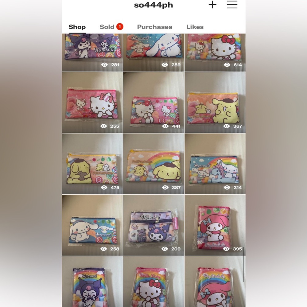 Check out my depop for hello kitty !
